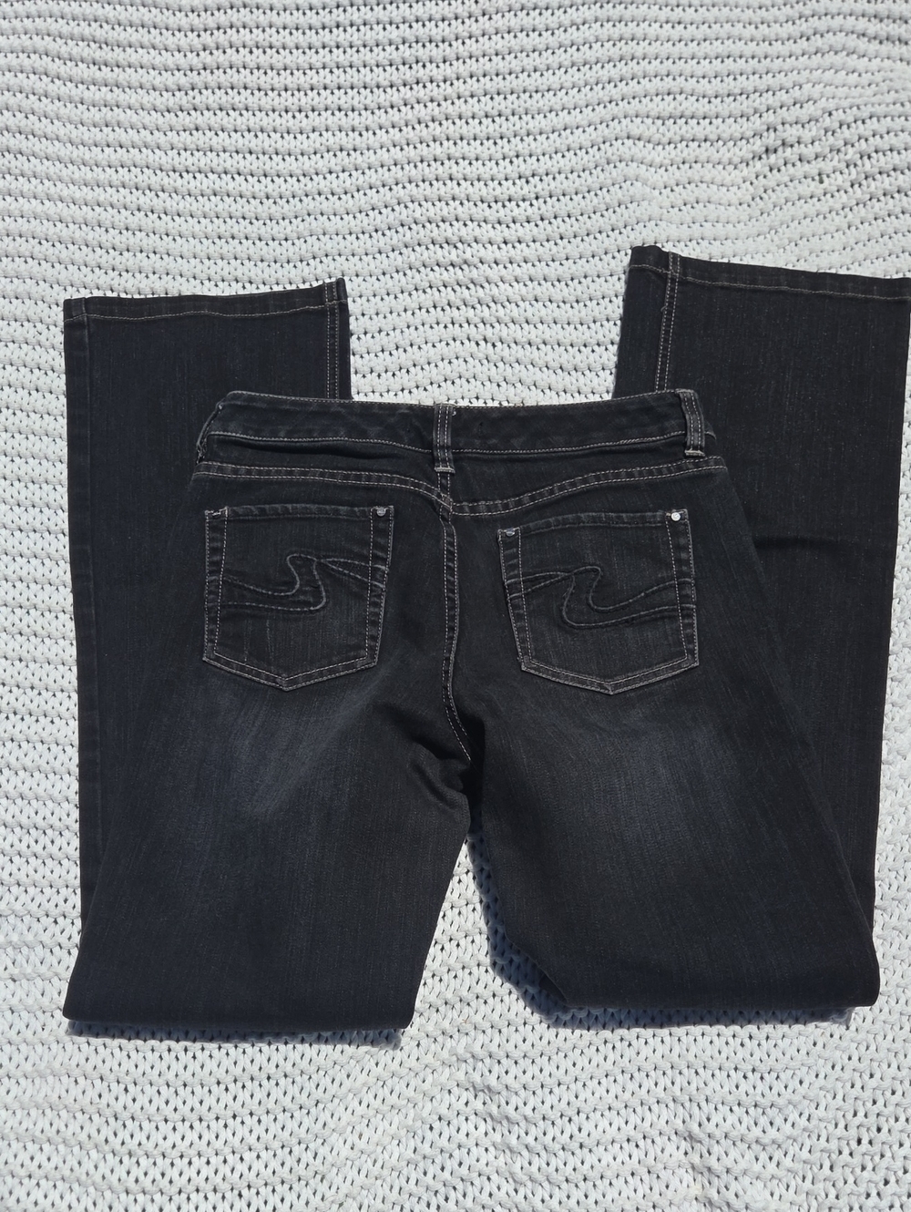White House Black Market Darkwash Bootcut Jeans Wit Silver Stud Accents Size 4 R
